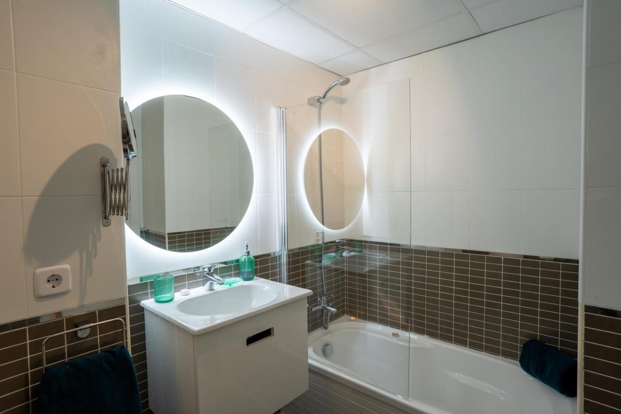 Apartment Black Level, 30M Playa, Pool, Wifi Almería Extérieur photo